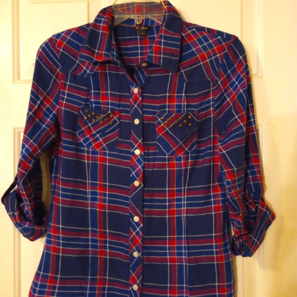 GUESS Button-up Shirt